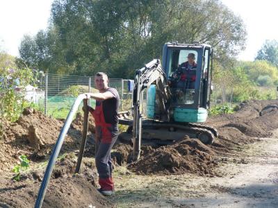 В селе Апальково ведутся работы по капитальному ремонту участков водопровода общей протяженностью более 3 км